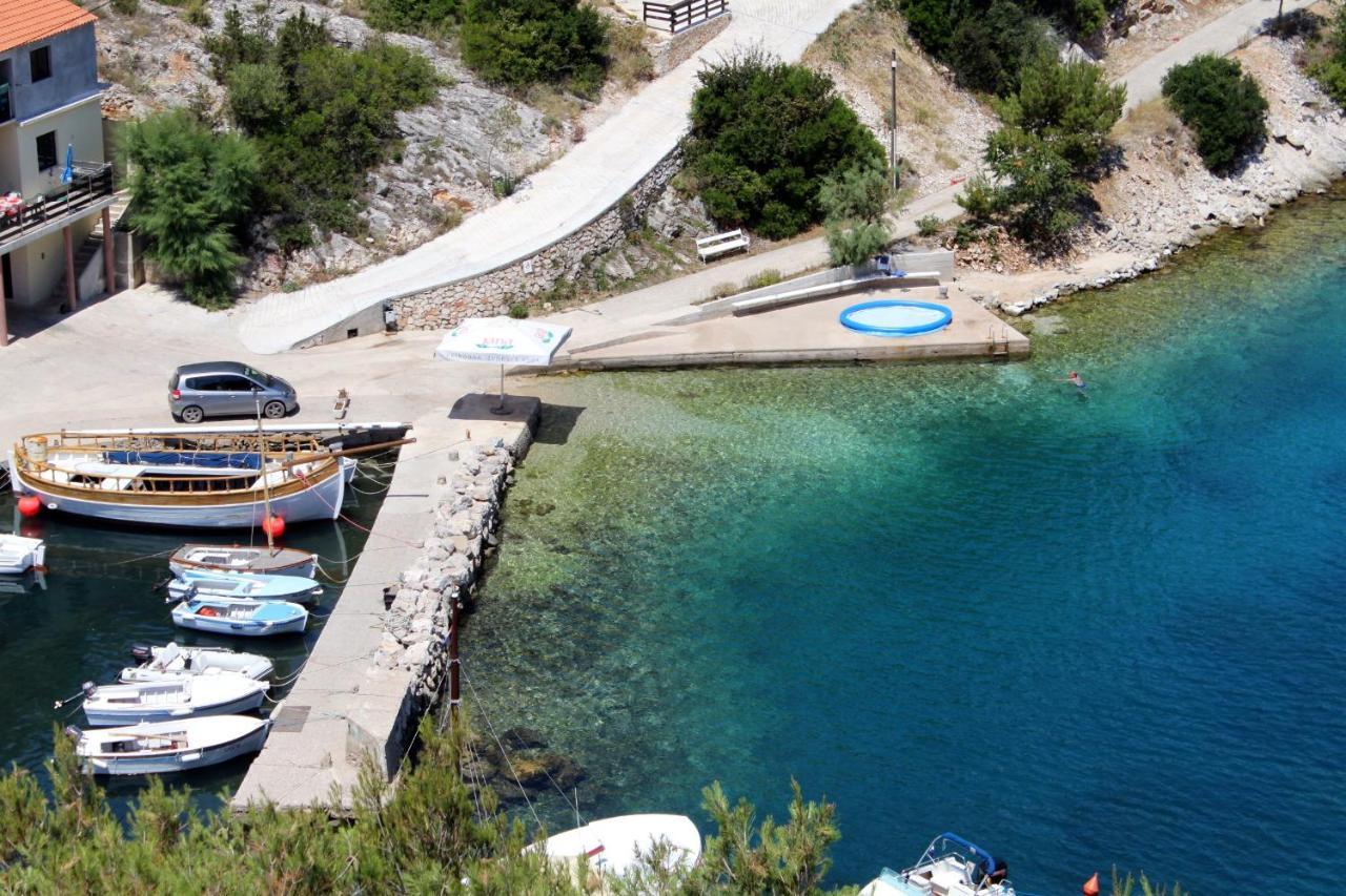 Apartments With A Parking Space Sali, Dugi Otok - 8172 Esterno foto